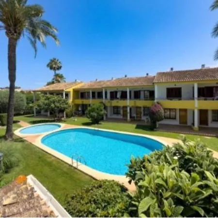 Denia37 Будинок відпочинку